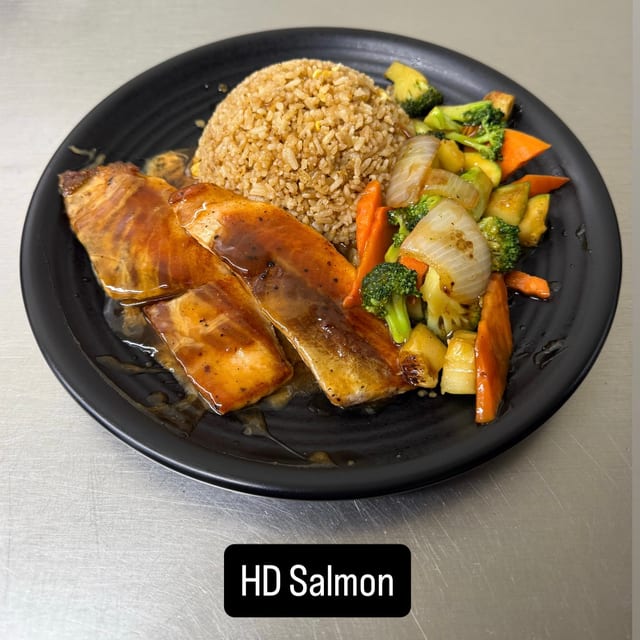 HD6. Hibachi Salmon.