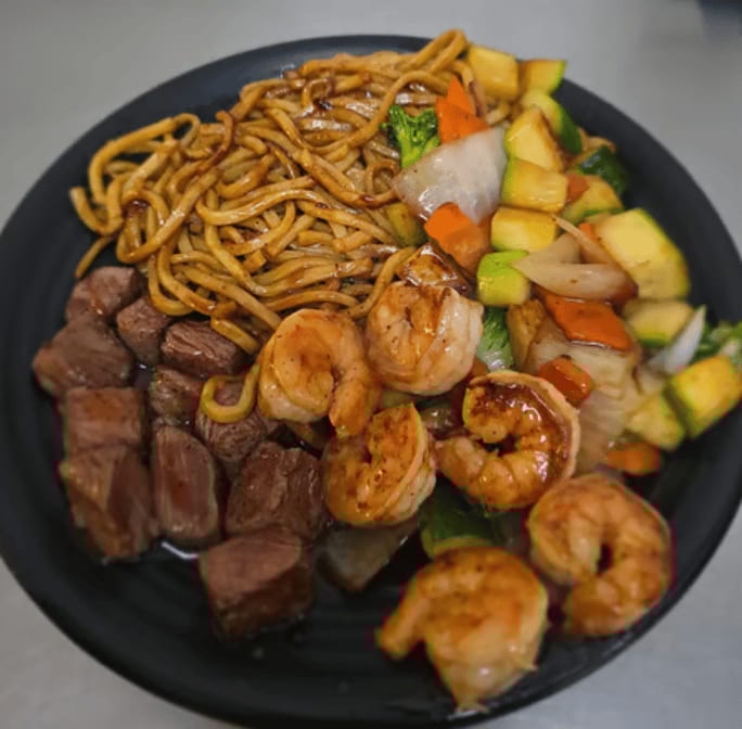 HD15. Hibachi Steak & Shrimp.
